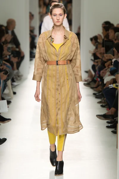 Look 21